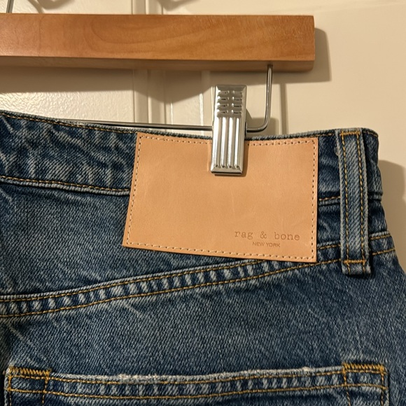 Rag & Bone Alissa Straight - Gypsum High-Rise Rigid Jean - Picture 9 of 12